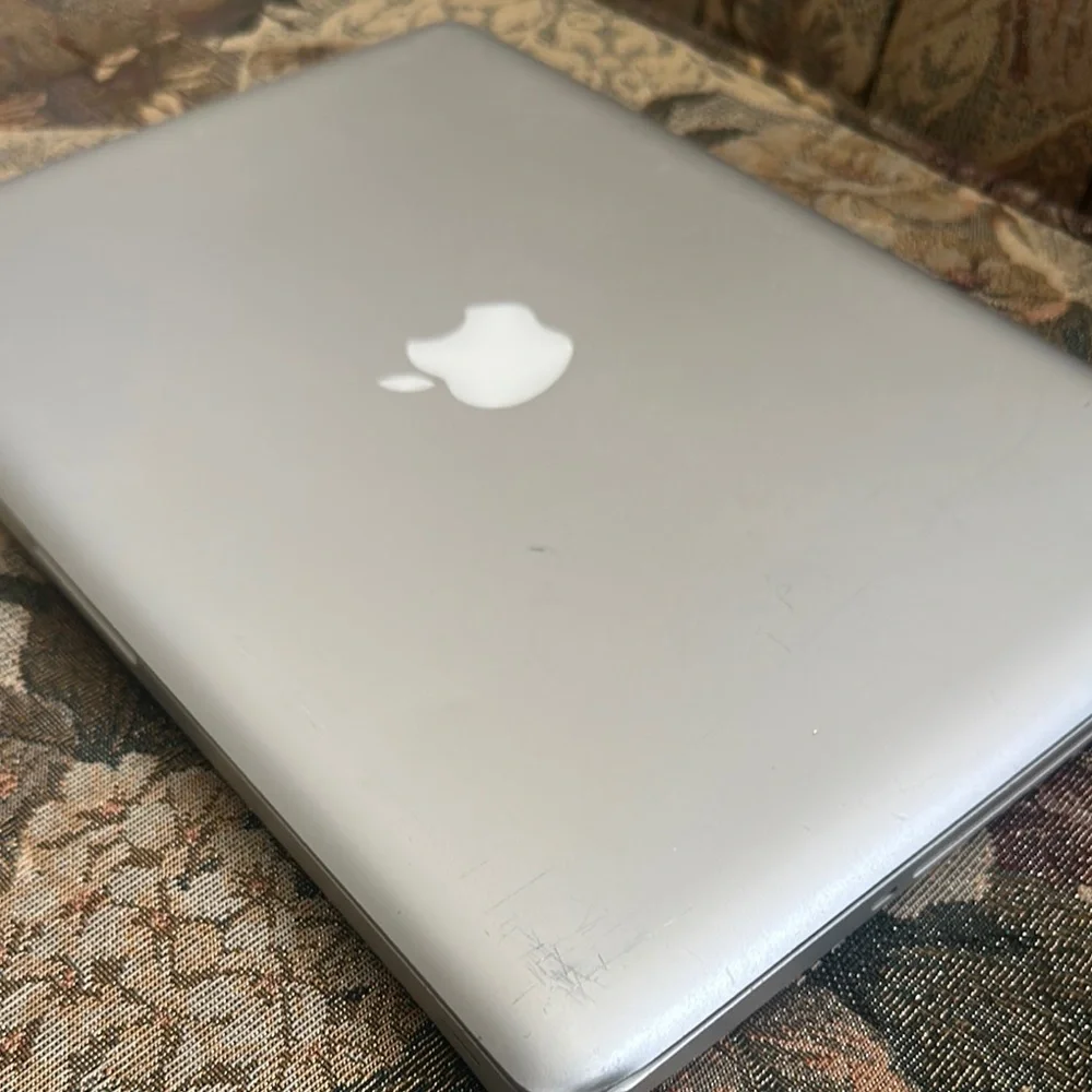 Apple MacBook Pro 13-inch (2012)